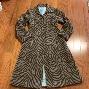 3 Sisters Size Small olive and tan.  Can be worn as a dress or jacket.